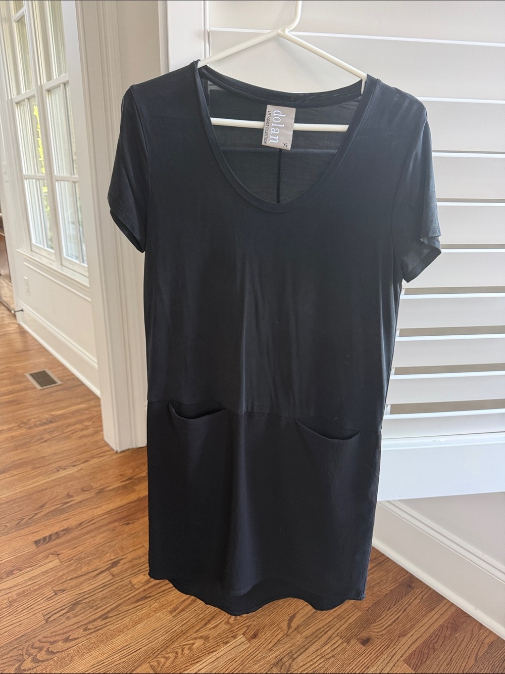 dolan Black Short Sleeve Pocket Shift Dress
